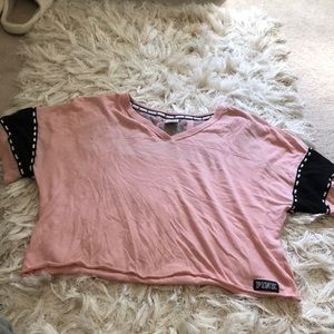 PINK Victoria’s Secret Cropped T-Shirt
